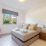 Vitismar Groundfloor With Direct Pool Access In Albufeira Διαμέρισμα *