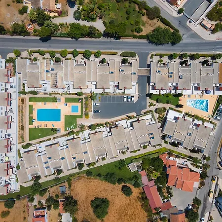 Vitismar Groundfloor With Direct Pool Access In Albufeira Guia (Faro)
