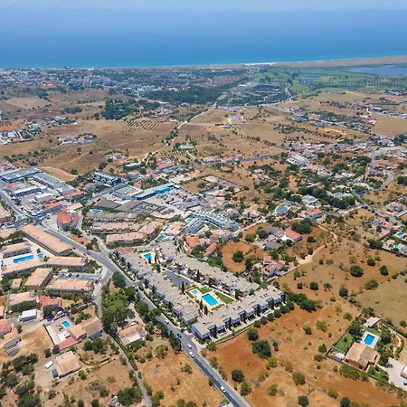 Διαμέρισμα Vitismar Groundfloor With Direct Pool Access In Albufeira