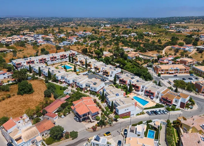 Vitismar Groundfloor With Direct Pool Access In Albufeira *
