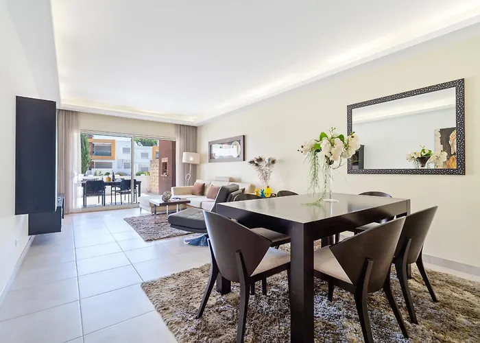 Vitismar Groundfloor With Direct Pool Access In Albufeira * 기아