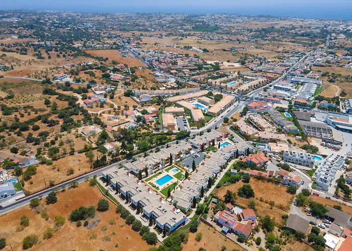 Vitismar Groundfloor With Direct Pool Access In Albufeira * 기아