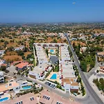 Vitismar Groundfloor With Direct Pool Access In Albufeira דירה